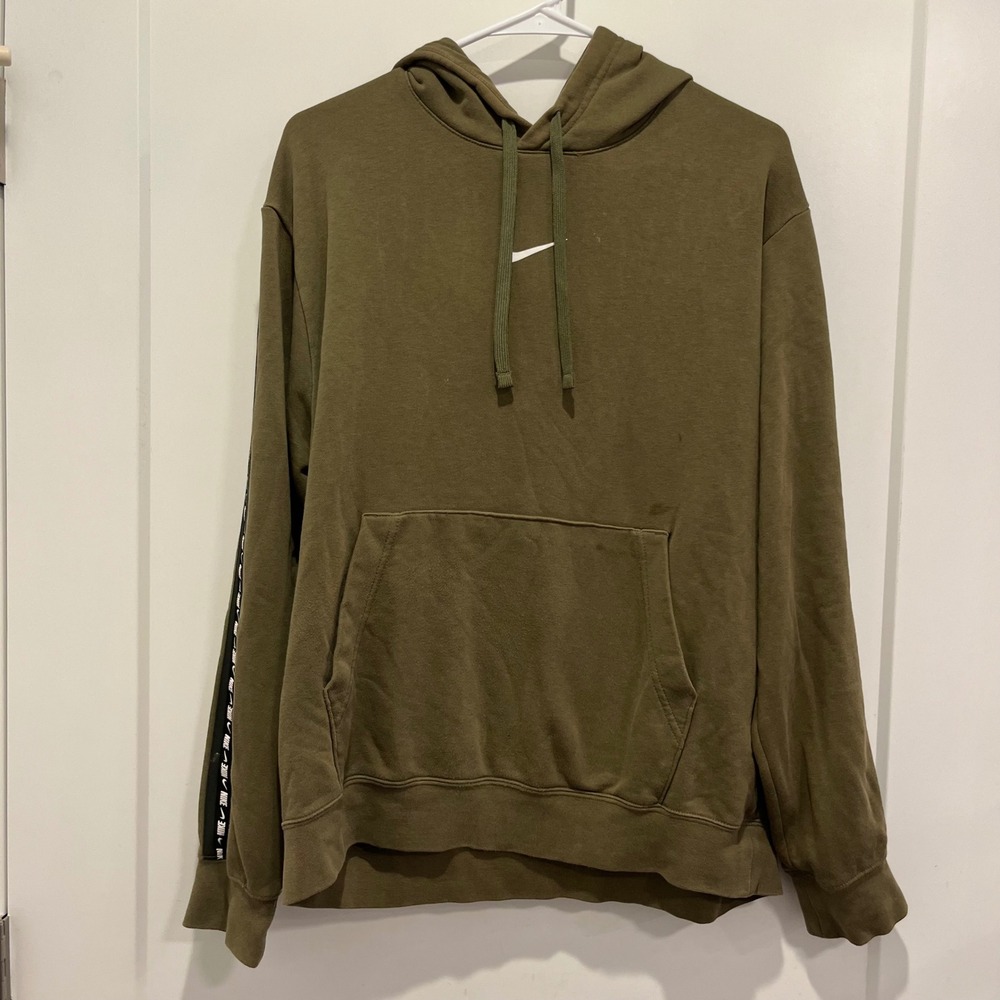 Nike Center Swoosh Sportswear Logo Pullover Hoodie Olive Green Medium CU4411